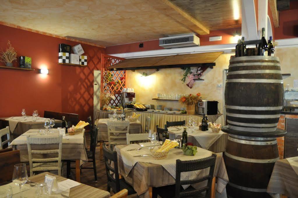 Hotel Stella D'Oro Lido di Jesolo Bagian luar foto
