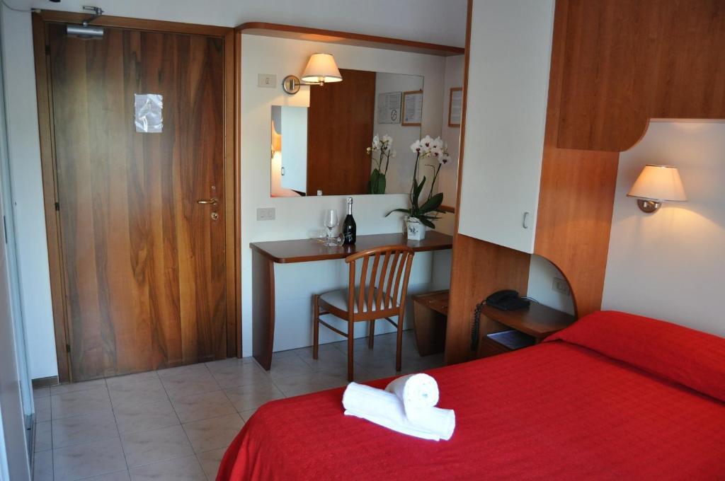 Hotel Stella D'Oro Lido di Jesolo Ruang foto